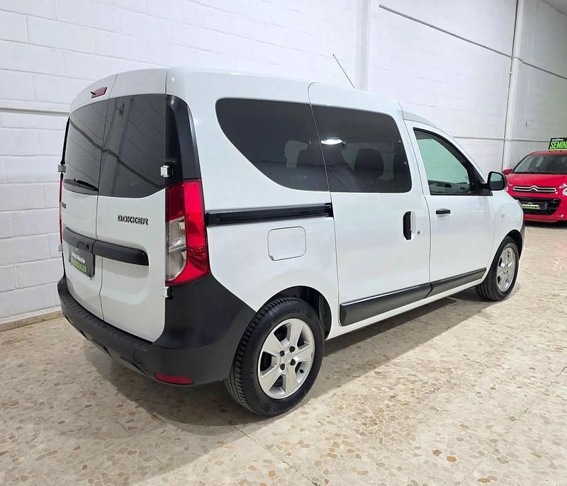 Usado Dacia Dokker Essentiel 95 HP (69 kW) 2020 Branco Monovolume