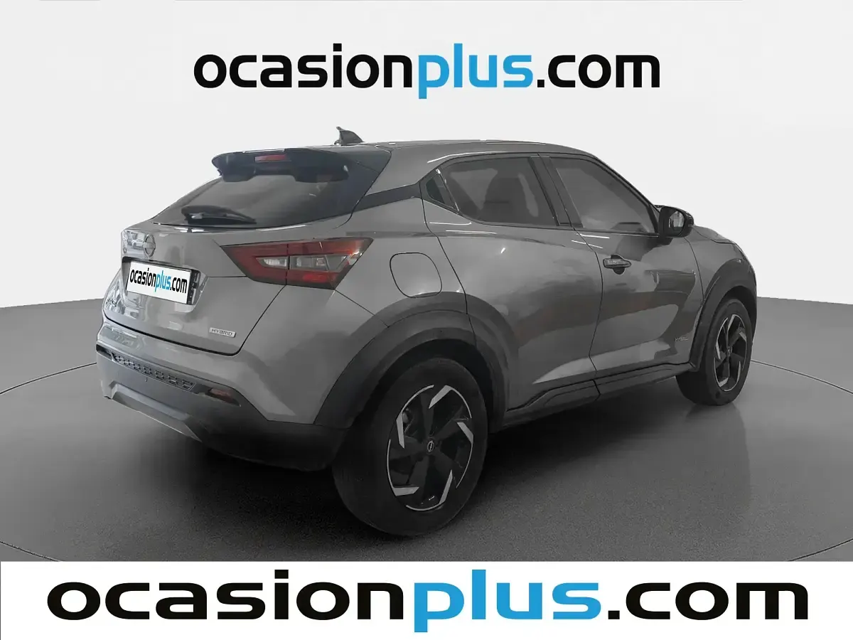 Usado Nissan Juke N-Connecta 143 CV (105 kW) 2024 Gris SUV