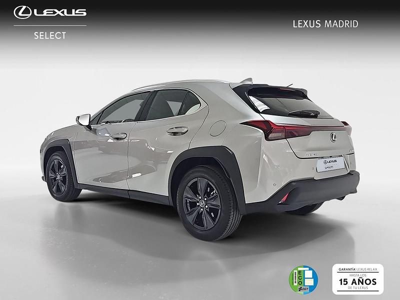 Usado Lexus UX 199 CV (146 kW) 2025 Gris SUV