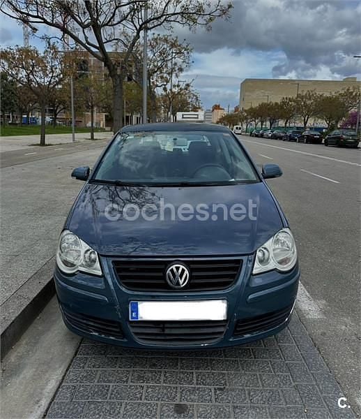 Usado VW Polo Advance 75 CV (55 kW) 2007 Azul Utilitario