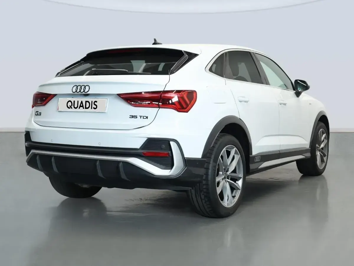 Usado Audi Q3 Sportback S-Line 150 CV (110 kW) 2022 Blanco SUV