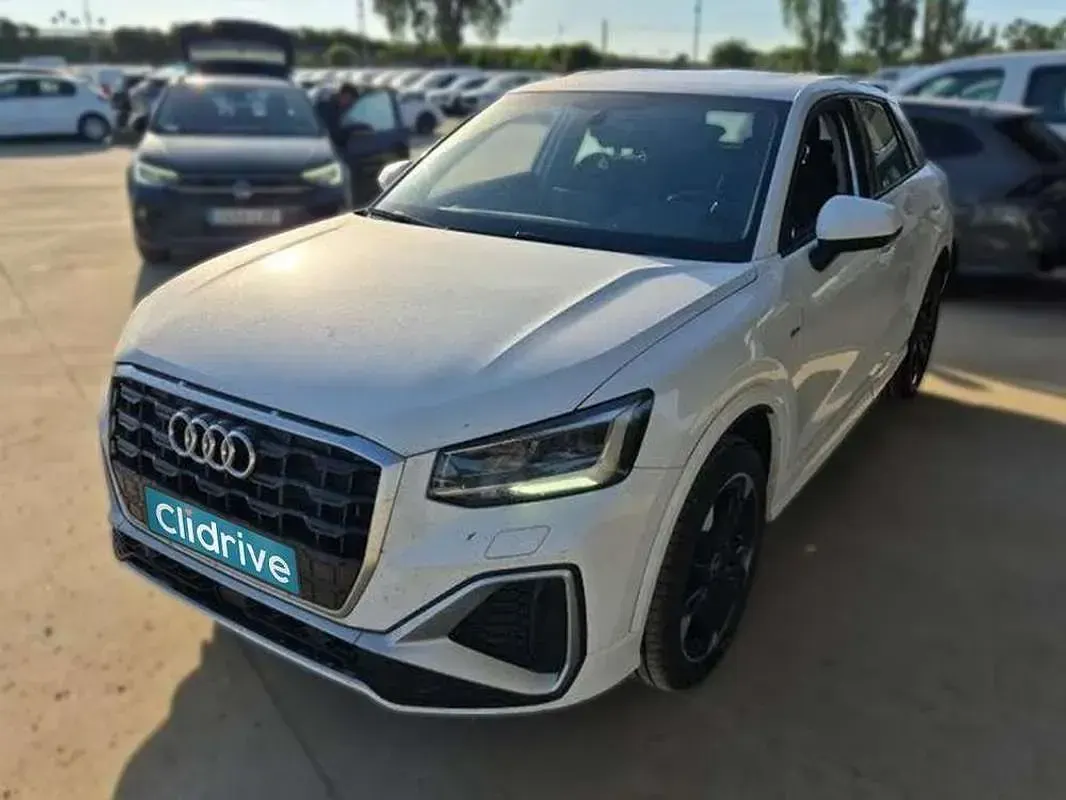 Usado Audi Q2 S-Line 150 CV (110 kW) 2023 Blanco SUV