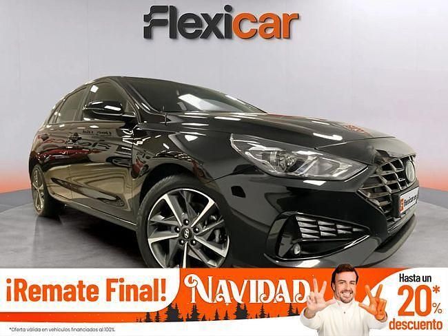 Negro Usado 2023 Hyundai i30 Berlina | 18.990 € (Precio justo) - Imagen 1/4