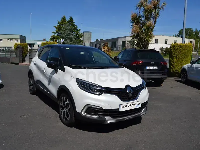Usado Renault Captur Zen 120 CV (88 kW) 2018 Blanco SUV