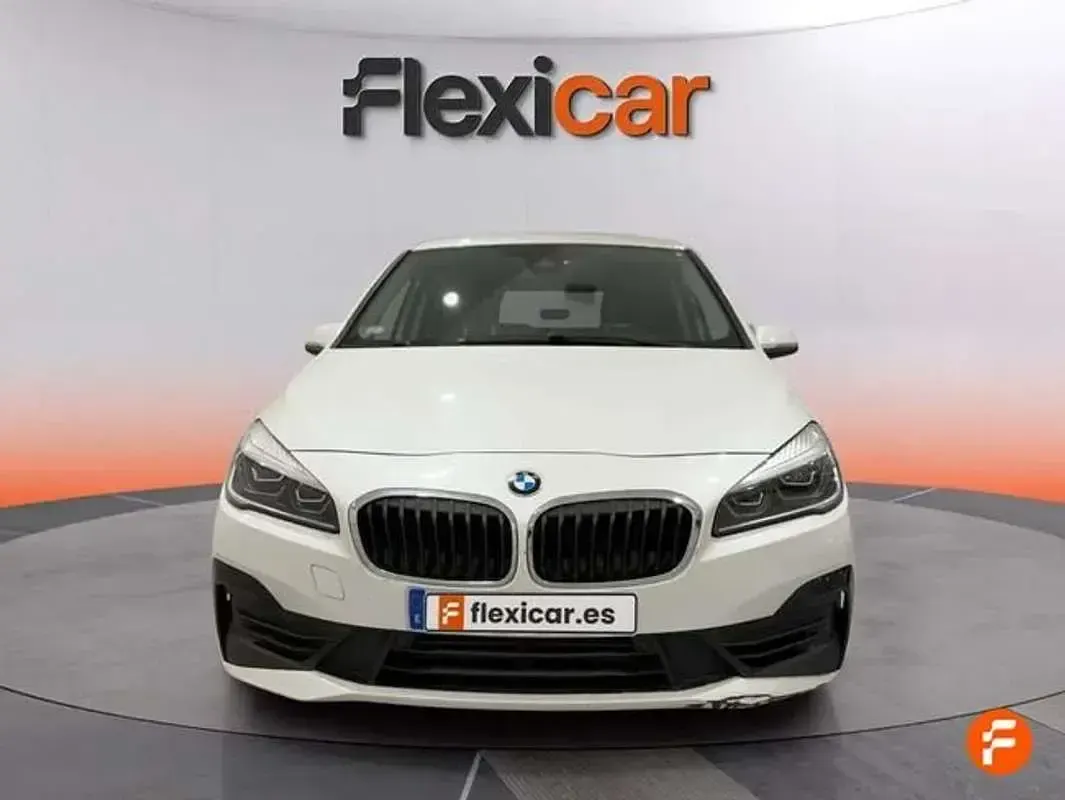 Usado BMW 216 109 CV (80 kW) 2020 Blanco Monovolumen