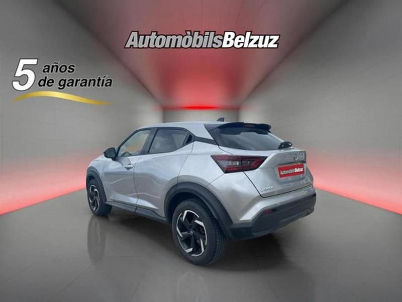 Usado Nissan Juke N-Connecta 114 CV (83 kW) 2024 Plateado SUV