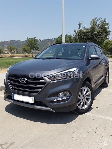 Gris / plata Usado 2018 Hyundai Tucson SUV | 13.900 € (Buen precio) - Imagen 1/4