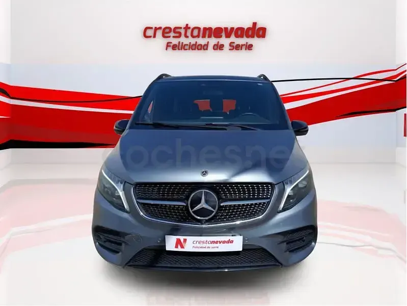 Usado Mercedes V300 Avantgarde 239 CV (175 kW) 2023 Gris / plata Monovolumen