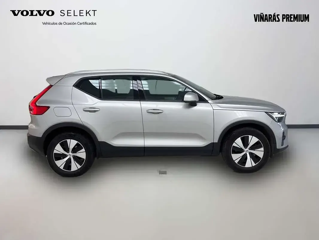 Usado Volvo XC40 Core 163 CV (119 kW) 2025 Plateado SUV