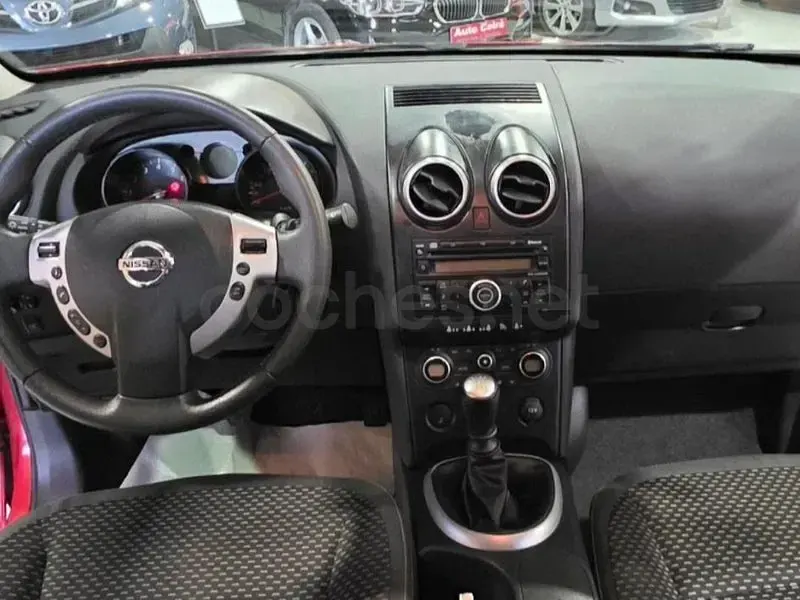 Usado Nissan Qashqai Acenta 140 CV (102 kW) 2008 Granate SUV