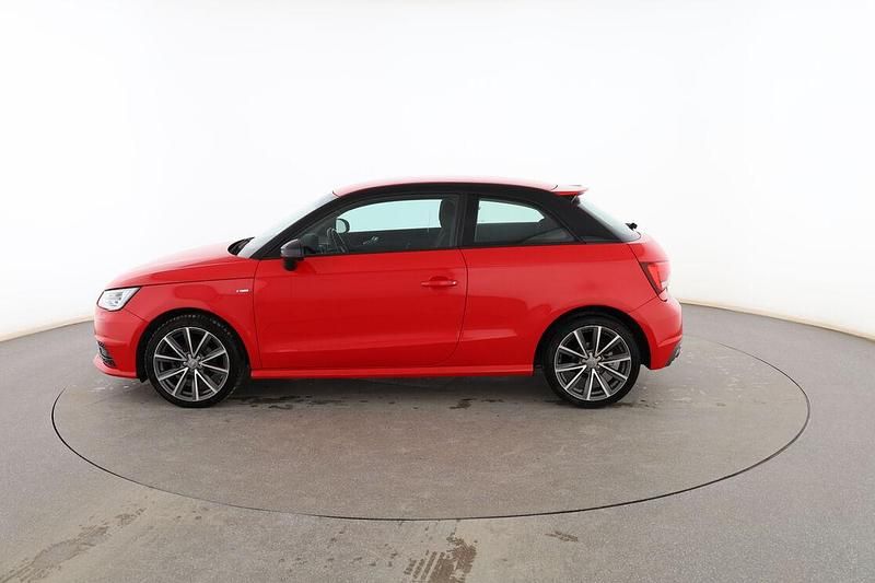 Usado Audi A1 90 CV (66 kW) 2015 Rojo Utilitario