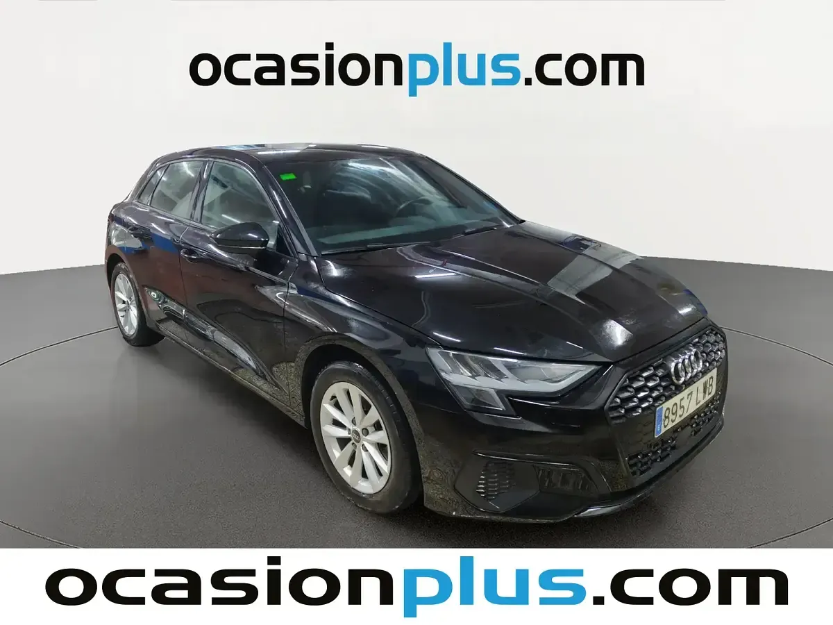 Usado Audi A3 110 CV (80 kW) 2022 Negro Berlina