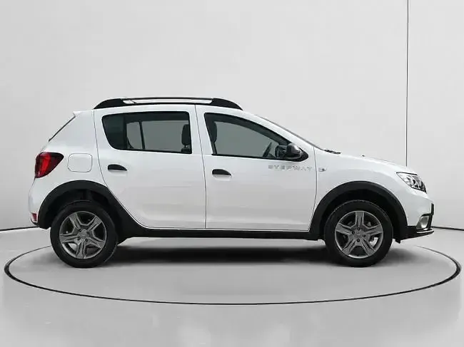 Usado Dacia Sandero Essentiel 90 CV (66 kW) 2019 Blanco Berlina