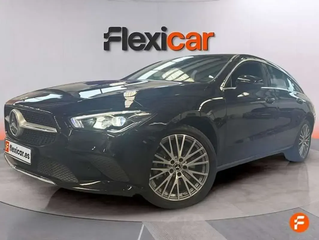 Usado Mercedes CLA250e Shooting Brake 218 CV (160 kW) 2023 Negro Familiar