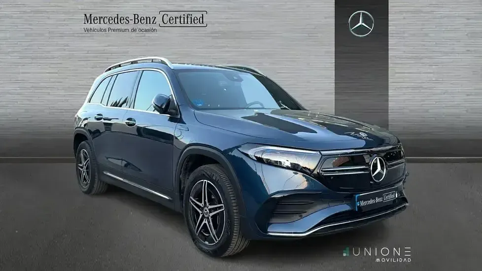 Occasion Mercedes EQB250 AMG line 139 kW (190 PK) 2022 Blauw SUV