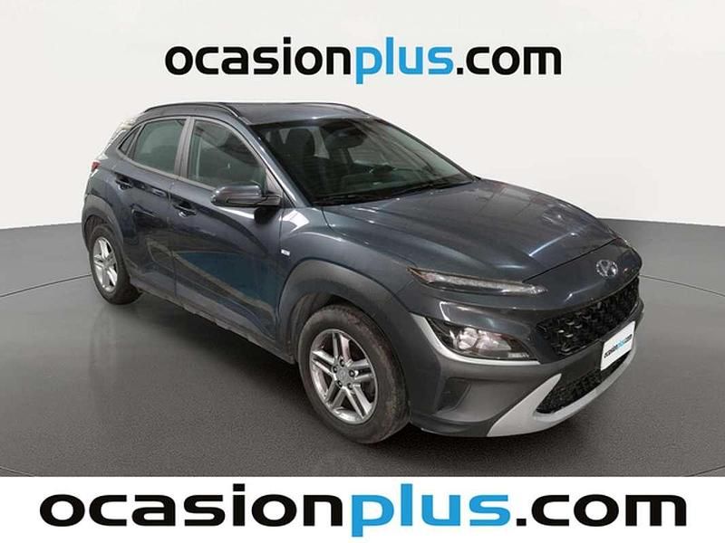 Usado Hyundai Kona 120 HP (88 kW) 2022 Cinzento SUV
