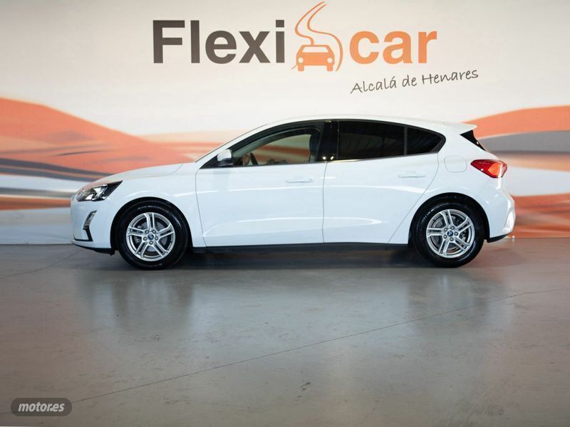 Usado Ford Focus Trend+ 125 CV (91 kW) 2020 Blanco Berlina