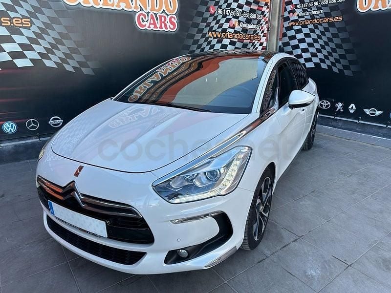 Usado Citroën DS5 Style 163 CV (119 kW) 2014 Blanco Utilitario
