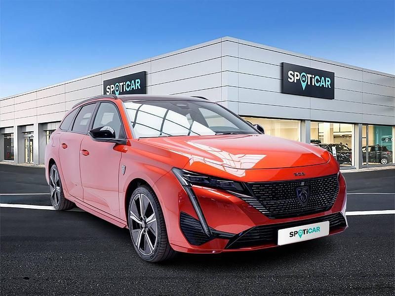 Usado Peugeot 308 SW GT 130 CV (95 kW) 2024 Rojo Familiar