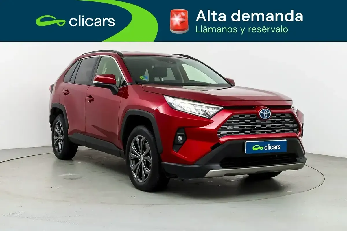 Używany Toyota RAV4 Hybrid Advance 218 KM (160 kW) 2022 Czerwony SUV