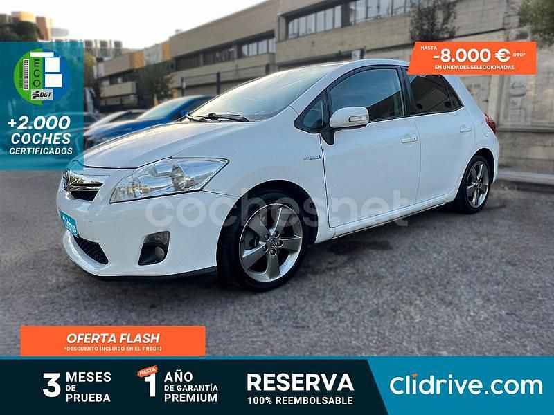 Blanco Usado 2012 Toyota Auris Hybrid Active Berlina | 8290 € (Precio justo) - Imagen 1/3