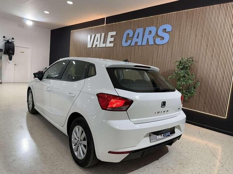 Usado Seat Ibiza Style 90 CV (66 kW) 2021 Blanco Utilitario
