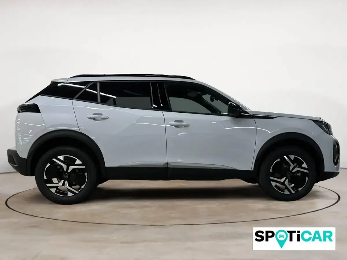 Käytetty Peugeot 2008 Allure 100 HP (73 kW) 2025 Valkoinen Katumaasturi