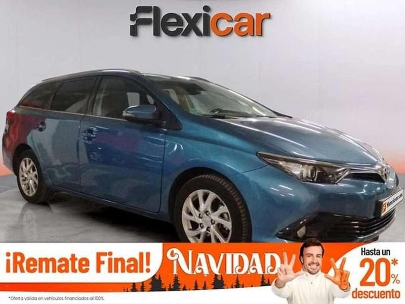 Azul Usado 2018 Toyota Auris Touring Sports Active Familiar | 12.490 € - Imagen 1/4