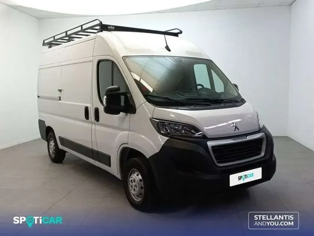 Usado Peugeot Boxer S 121 CV (88 kW) 2023 Blanco Van