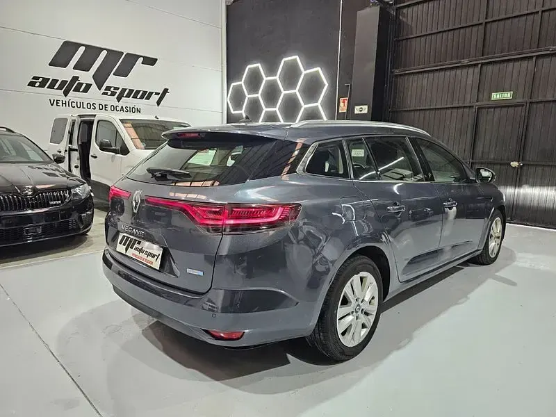 Usado Renault Mégane IV Business 160 CV (117 kW) 2022 Azul Familiar