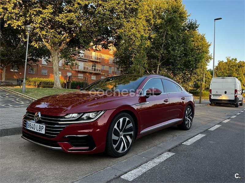 Rojo Usado 2019 VW Arteon R-line Berlina | 18.000 € (Super precio) - Imagen 1/4