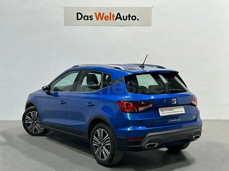 Usado Seat Arona FR 115 CV (84 kW) 2024 Azul SUV