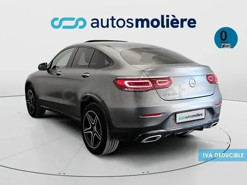 Usado Mercedes GLC300e 320 CV (235 kW) 2021 Gris / plata SUV
