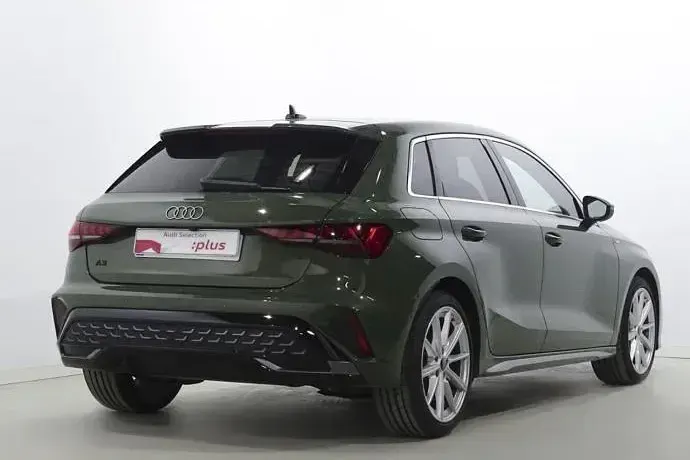 Usado Audi A3 S-Line 150 CV (110 kW) 2025