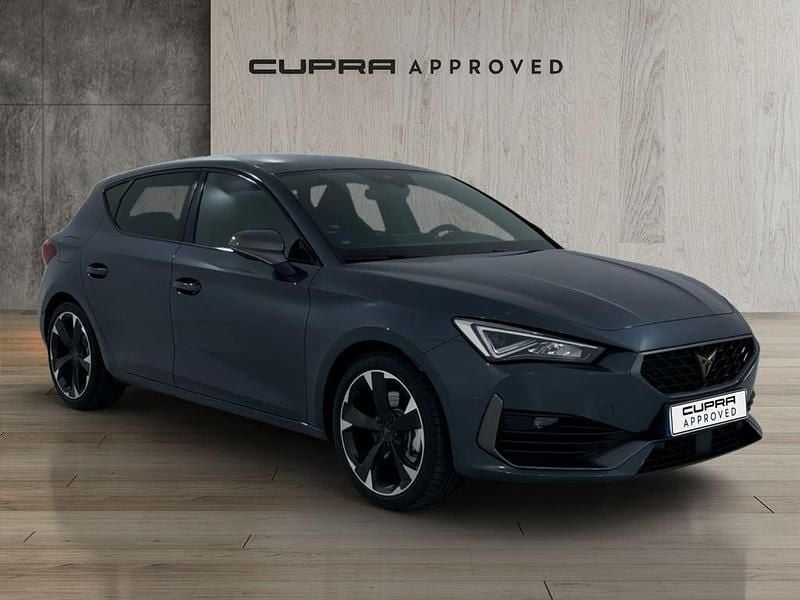 Gris Usado 2024 Cupra Leon | 28.209 € (Buen precio) - Imagen 1/4