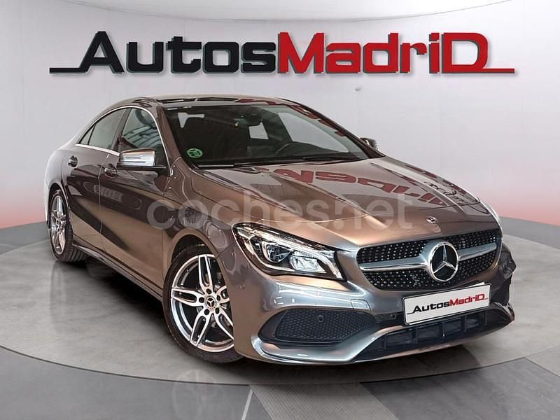 Gris / plata Usado 2018 Mercedes CLA200 Berlina | 27.490 € (Caro) - Imagen 1/4