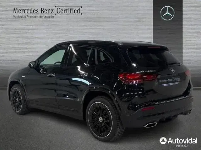 Nuevo Mercedes GLA250 218 CV (160 kW) 2026 Negro cosmos SUV
