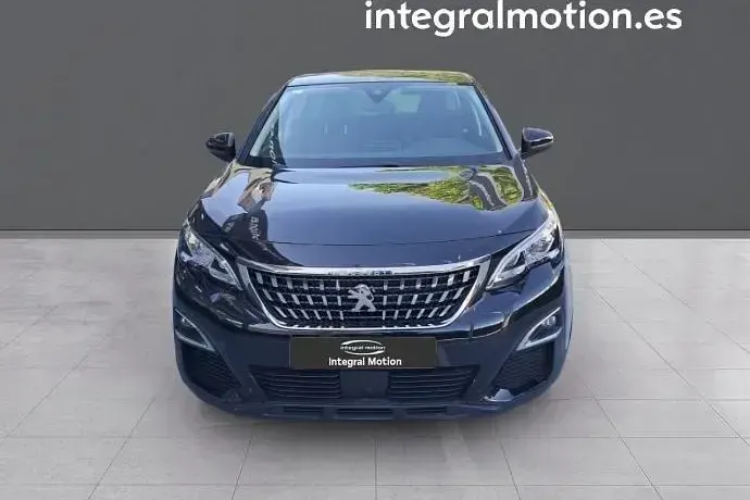 Usado Peugeot 3008 Active 130 CV (95 kW) 2018 SUV