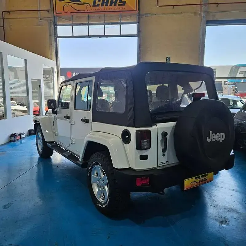 Usado Jeep Wrangler Sahara 200 CV (147 kW) 2018 Blanco SUV