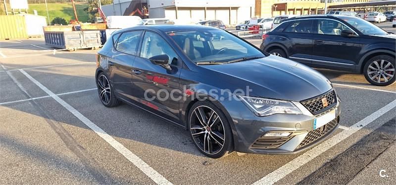 Usado Seat Leon CUPRA 290 CV (213 kW) 2019 Gris / plata Berlina