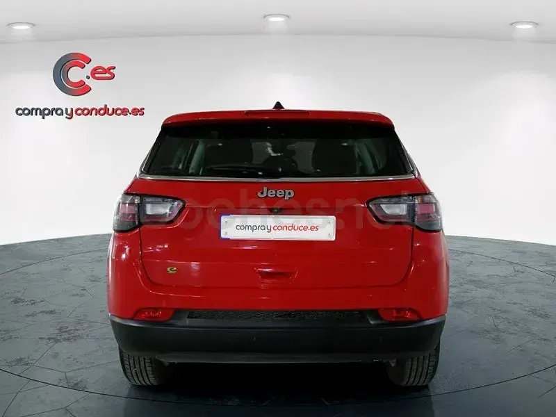 Usado Jeep Compass Longitude 130 CV (95 kW) 2022 Rojo SUV