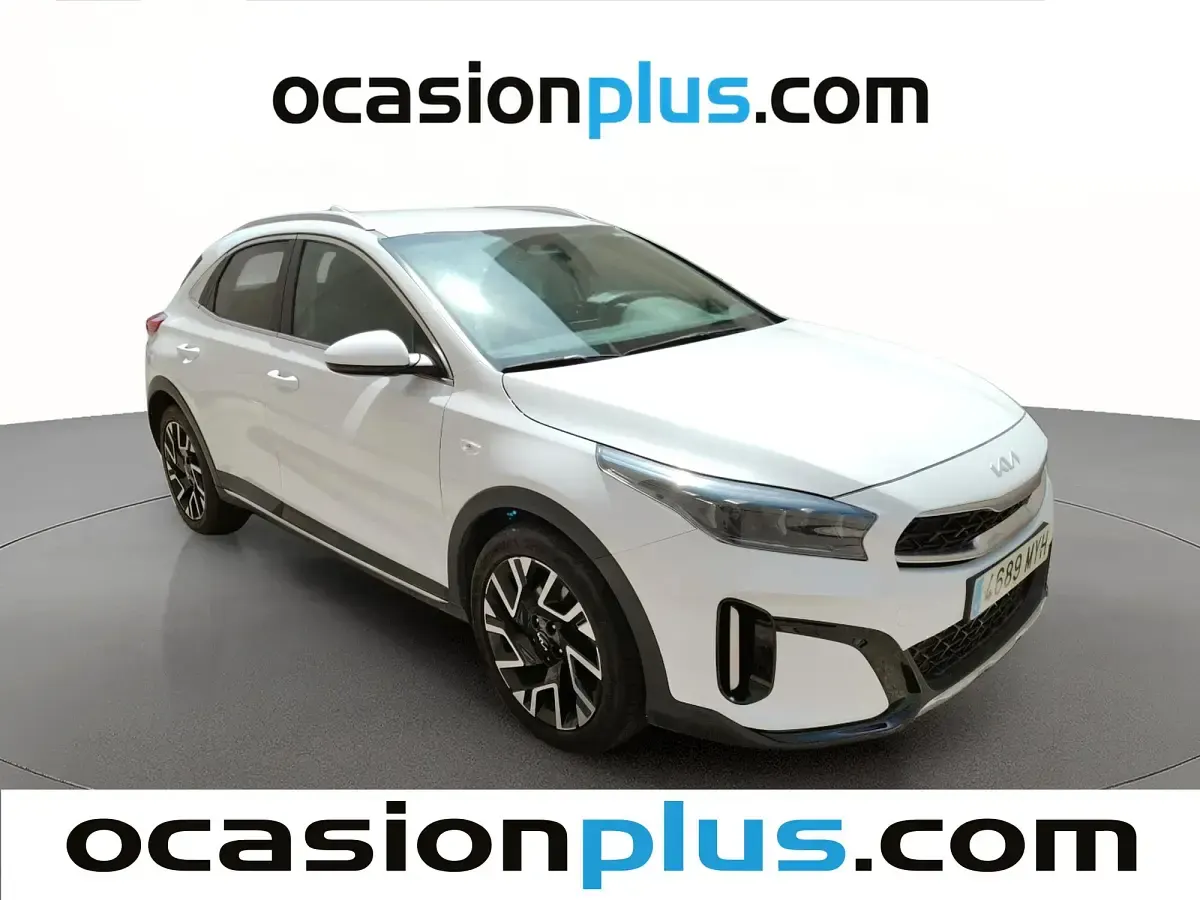 Usado Kia XCeed 101 CV (74 kW) 2025 Blanco SUV