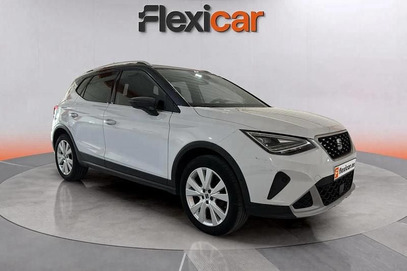 Blanco Usado 2022 Seat Arona Xperience SUV | 17.090 € (Precio justo) - Imagen 1/4