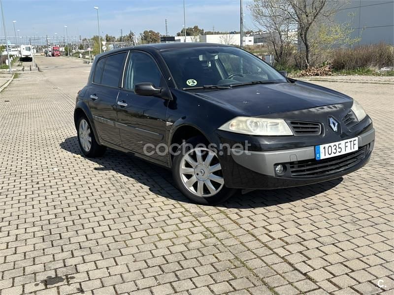 Usado Renault Mégane II Dynamique 130 CV (95 kW) 2007 Negro Berlina