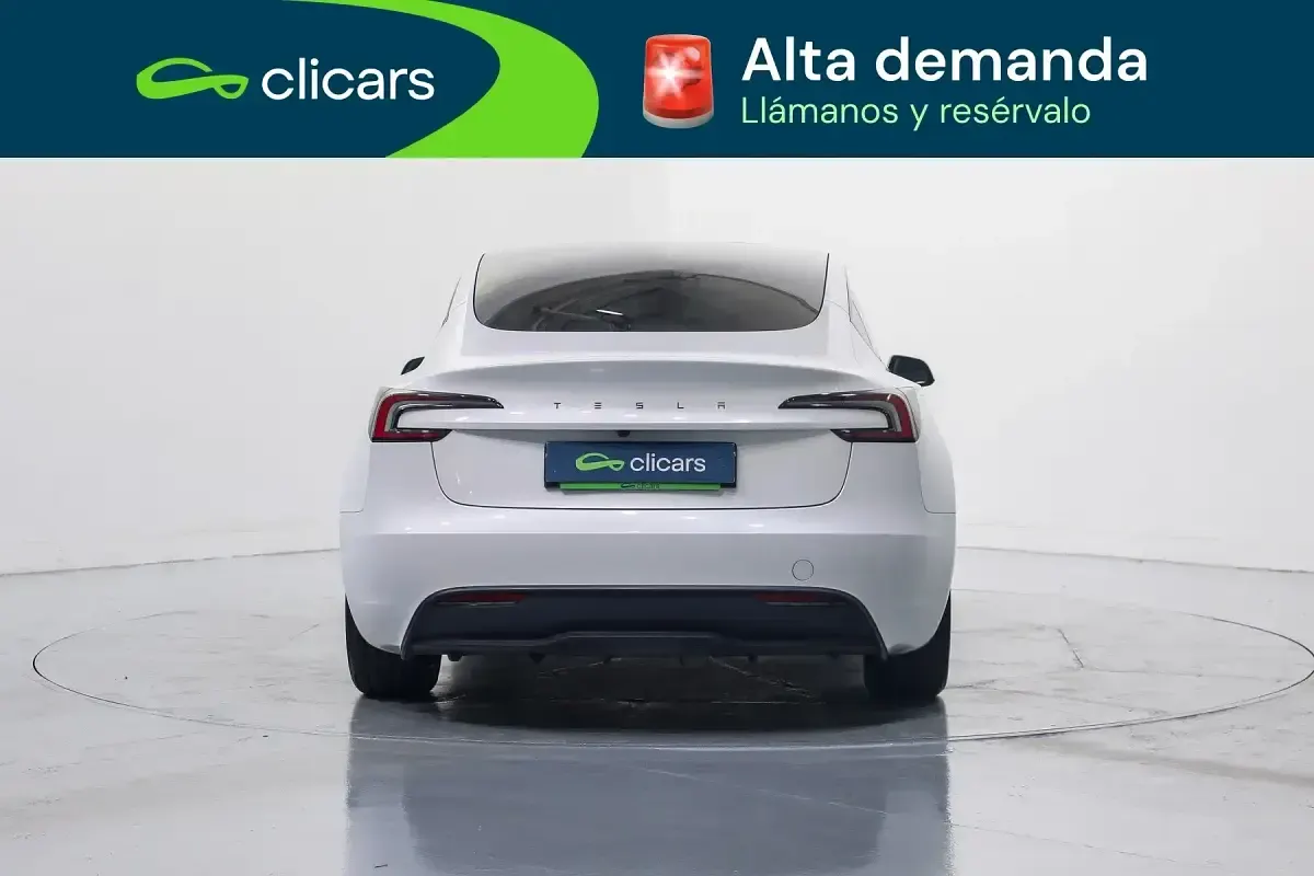 Usado Tesla Model 3 Standard Range 239 kW (325 CV) 2024 Blanco Berlina