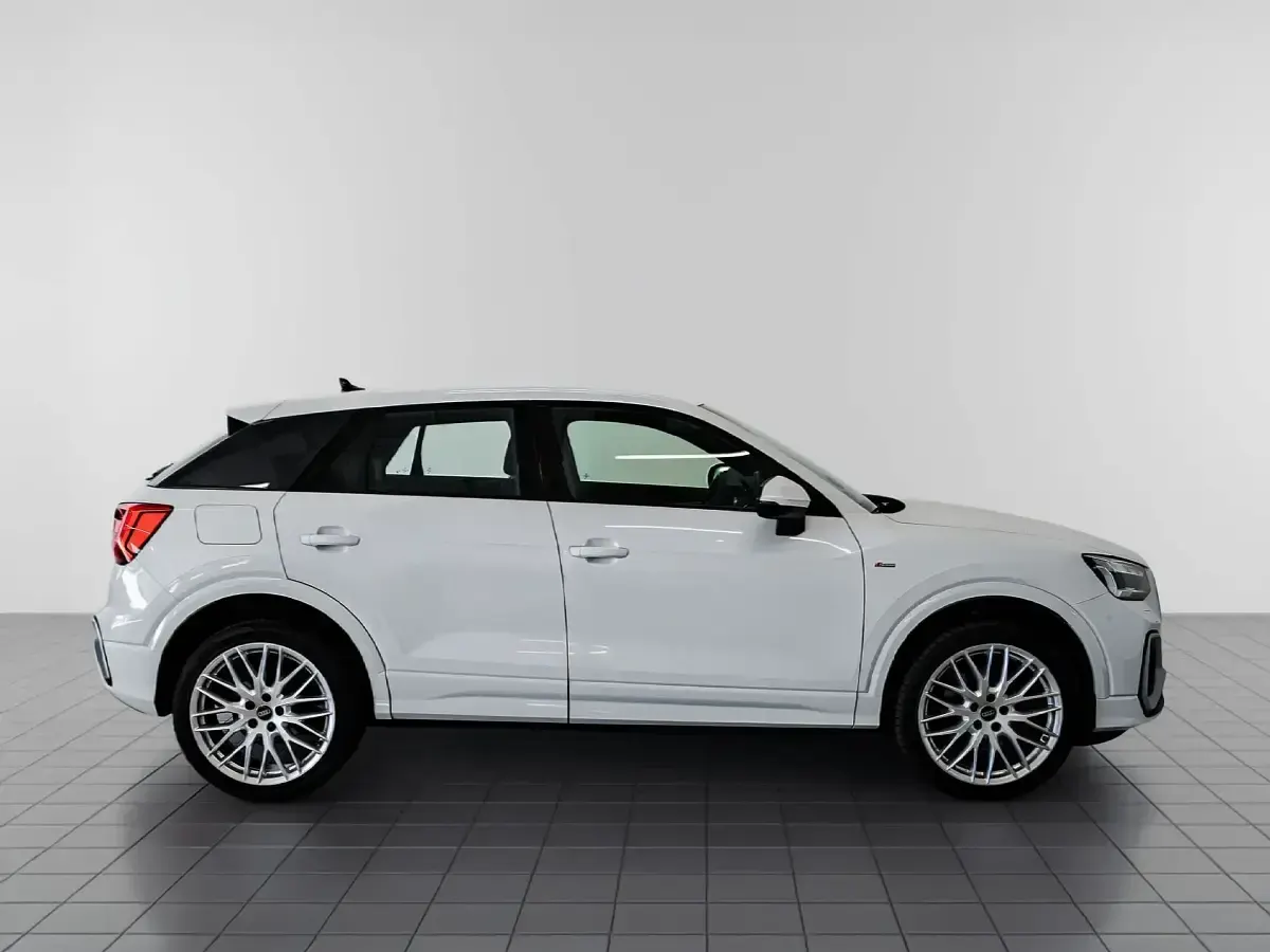 Usado Audi Q2 Premium 150 CV (110 kW) 2024 Blanco SUV