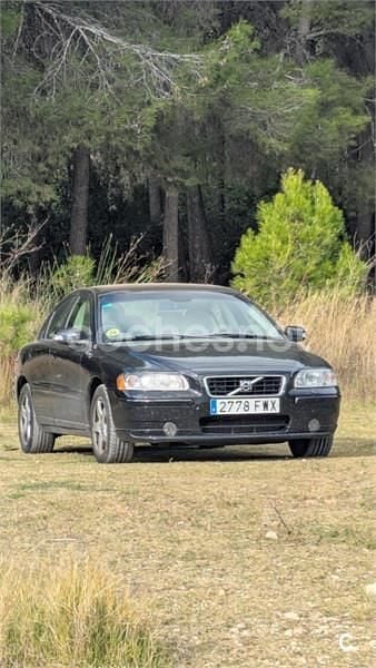 Usado Volvo S60 Momentum 163 CV (119 kW) 2007 Negro Berlina