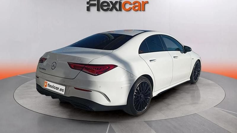 Usado Mercedes CLA200 150 CV (110 kW) 2022 Blanco Coupe