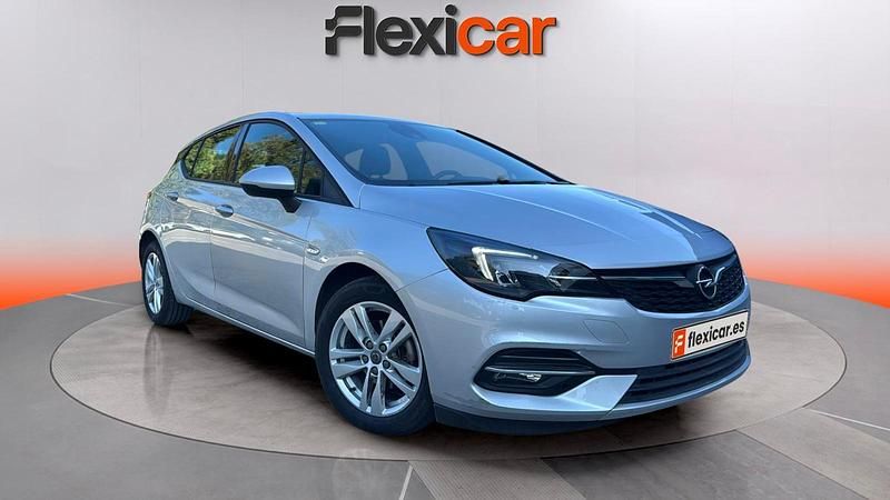 Usado Opel Astra GS Line 131 CV (96 kW) 2020 Gris Berlina