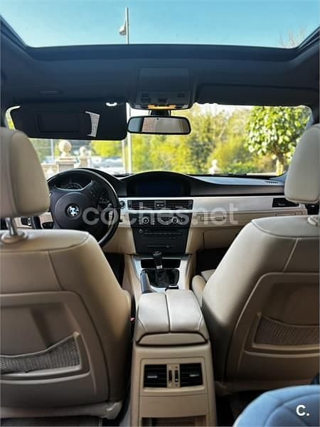 Usado BMW 320 177 CV (130 kW) 2010 Negro Familiar